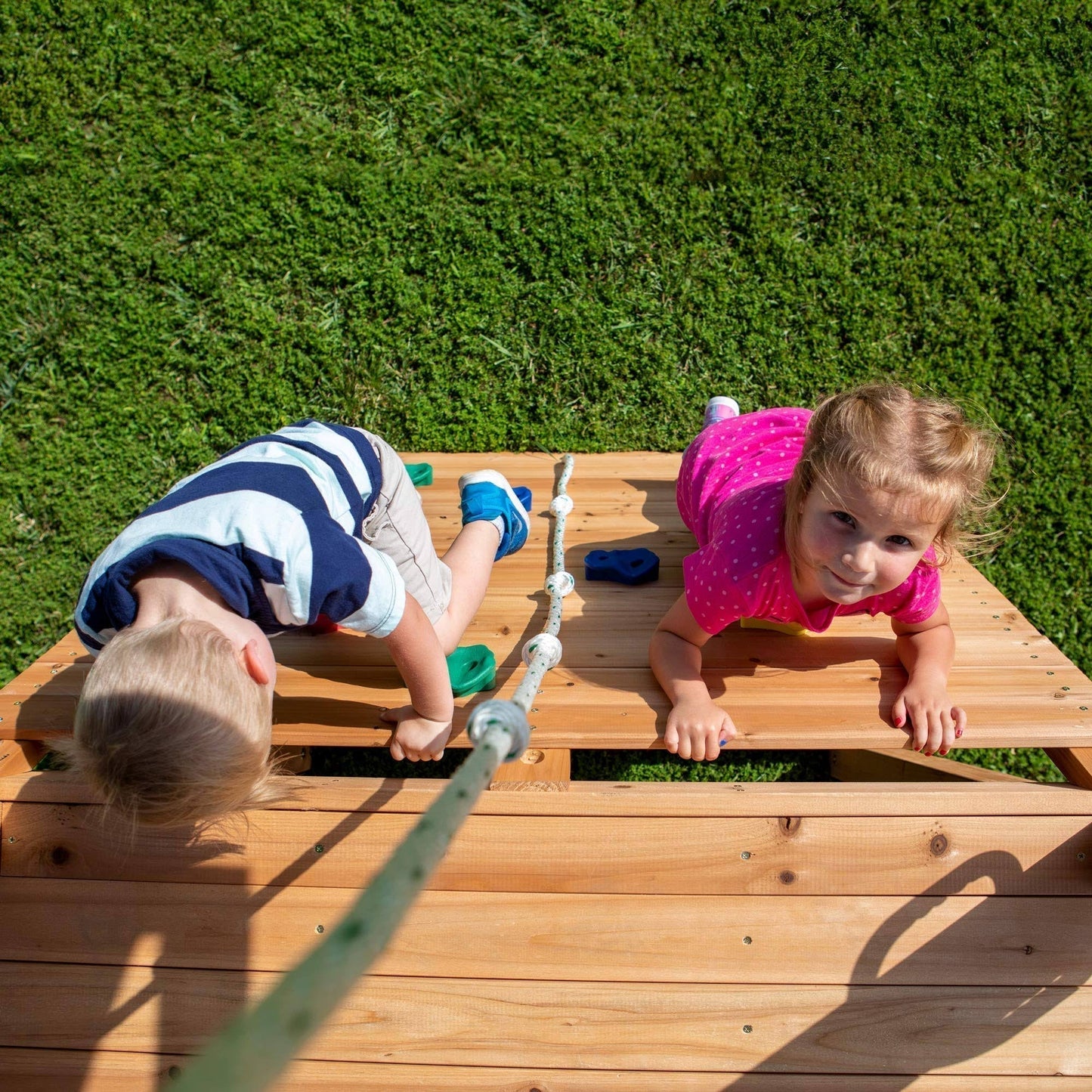 Backyard Discovery McKinley Mount Swing Set